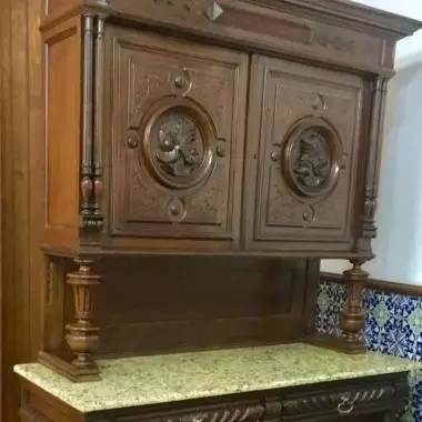 foto lateral integral del trinchador Espa�ol Trinchador Español (los Conquistadores) 