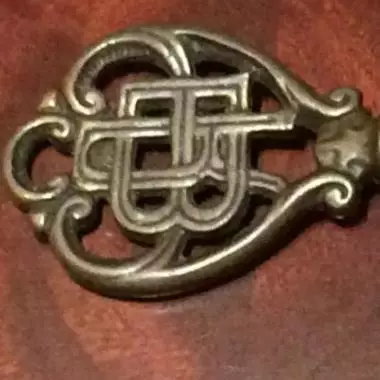 esta es la llave original del tocador Tocador East- Lacke Victoriano