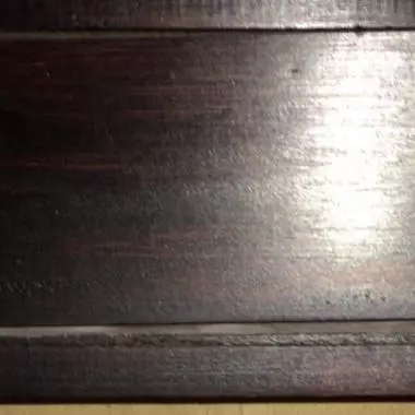 En la parte posterior de los primeros dos cajones ; este seria el compartimento secreto; la parte exterior esta en la imagen numero: 10 Credenza Art- Nouveau (1890 -1910 ) 