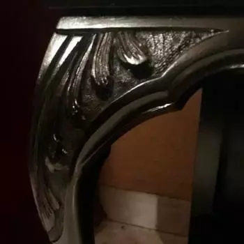 Acercamiento de la pata del mueble ingles estilo rococ� Recibidor Ingles 