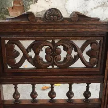 acercamiento : de el respaldo de la silla francesa Mesa Rectangular Francesa: Estilo Enrique Ii( Con