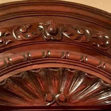 acercamiento de la concha c�ncava Trinchador Frances (dragon ) 1830 Al 1850 