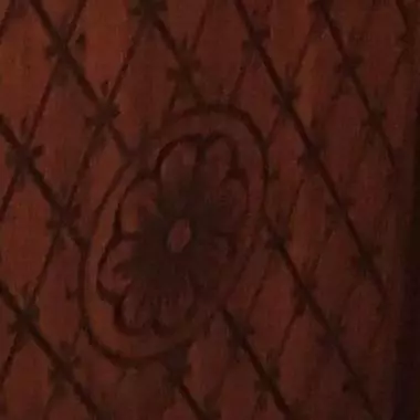 vista de un costado : donde se ve con claridad la fina dalla Mueble Frances Excéntrico (año 1880-1890 ) 