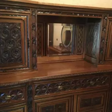 vista general de la parte superior del mueble. Mueble Frances Excéntrico (año 1880-1890 ) 