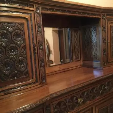 otro �ngulo de su parte superior del mueble. Mueble Frances Excéntrico (año 1880-1890 ) 