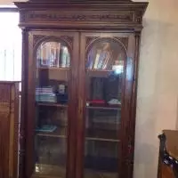 aspecto general del librero franc�s Librero Breton ( Corona Decorativa)