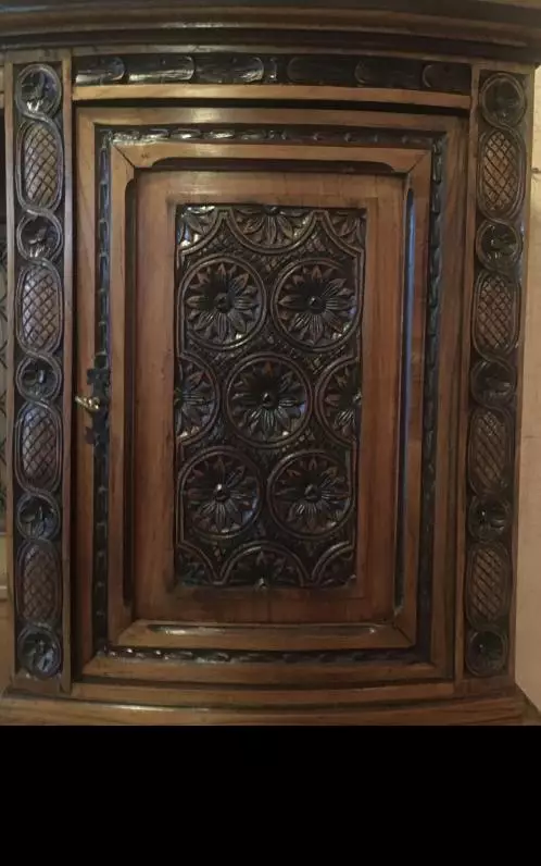 Mueble Frances Excéntrico (año 1880-1890 ) 