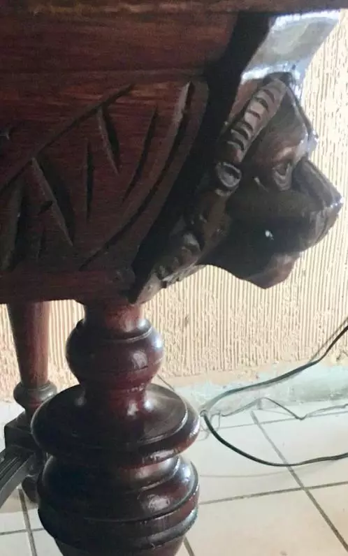 Mesa Francesa Rectangular (leones) 1870 Al1890 