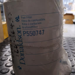 FILTRO SEPARADOR DE COMBUSTIBLE Donaldson P550747 71751407964