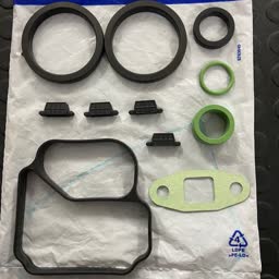 LIGAS DE DISTRIBUCION DE AGUA VOLVO Volvo LIGAAVOLVO 71721243532